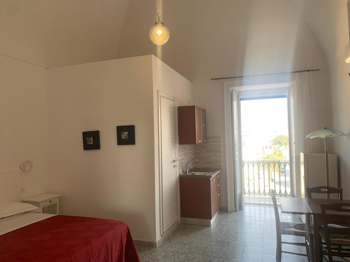 Colombo Apartment E Room Βιέστε Εξωτερικό φωτογραφία