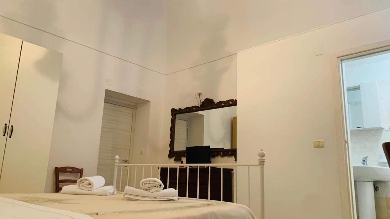 Colombo Apartment E Room Βιέστε Εξωτερικό φωτογραφία